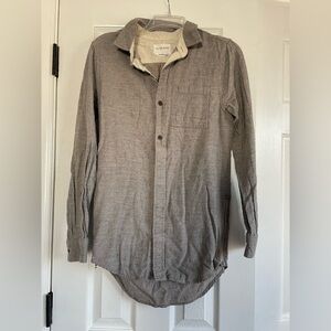 On the Byas Light Gray Shirt